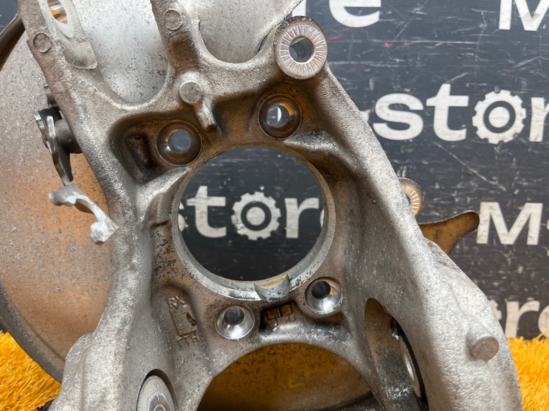 кулак поворотный, 1500 рублей, Красноярск