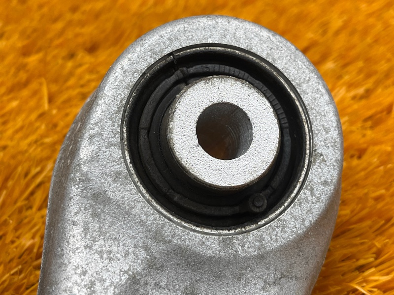 Рычаг подвески верхний, 400 рублей, Красноярск