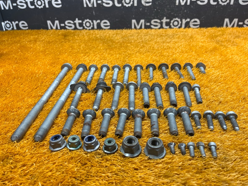 Болты и гайки задней подвески, 800 рублей, Красноярск