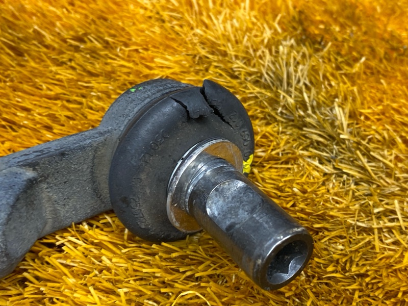 тяга рулевая, 800 рублей, Красноярск