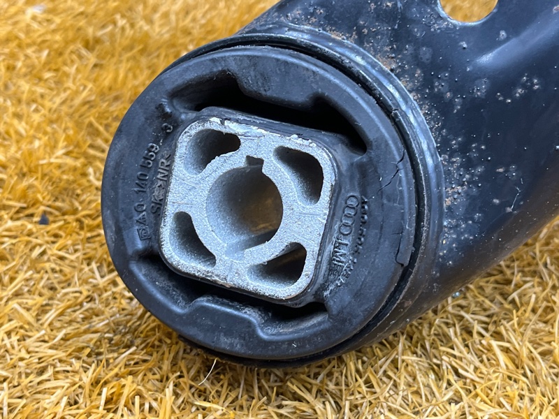 Балка поперечная (подрамник), 5000 рублей, Красноярск