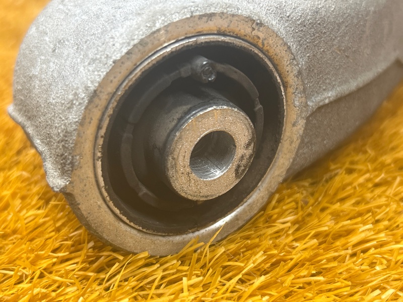 Рычаг подвески нижний, 500 рублей, Красноярск