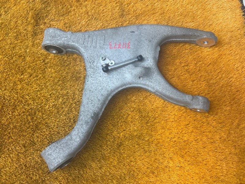 Рычаг подвески нижний, 500 рублей, Красноярск