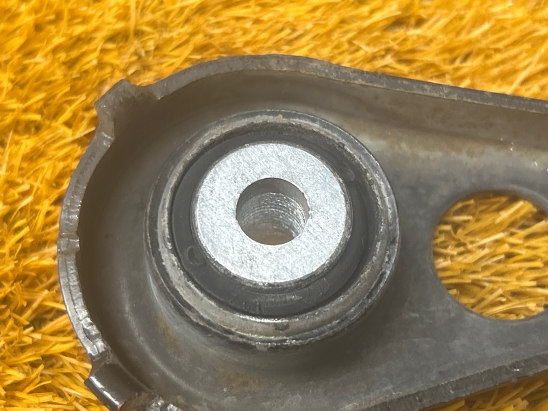 Рычаг подвески нижний, 1000 рублей, Красноярск