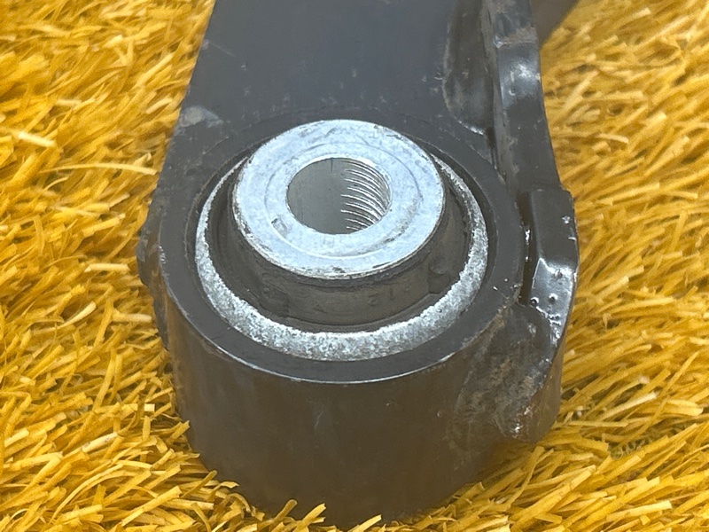 Рычаг подвески верхний, 1500 рублей, Красноярск