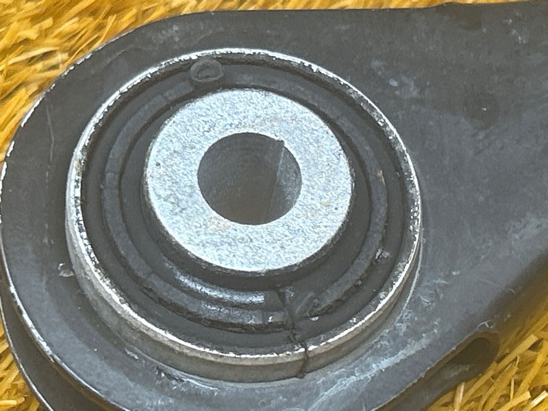 Рычаг подвески верхний, 300 рублей, Красноярск