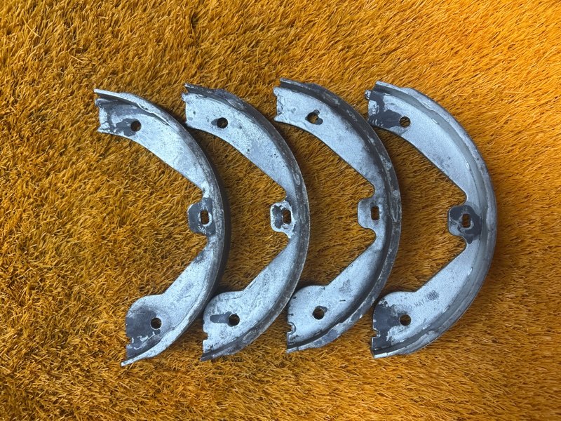 Колодки ручника, 700 рублей, Красноярск