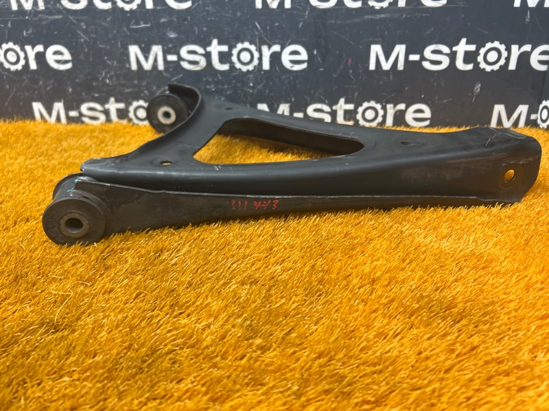 Рычаг подвески нижний, 2500 рублей, Красноярск