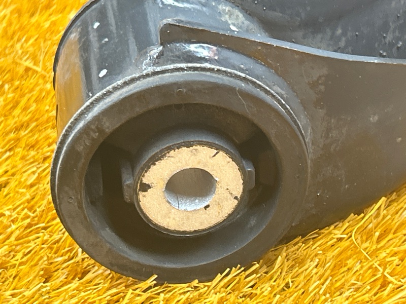 Рычаг подвески нижний, 2500 рублей, Красноярск