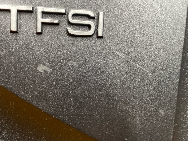 крышка двигателя, 2000 рублей, Красноярск