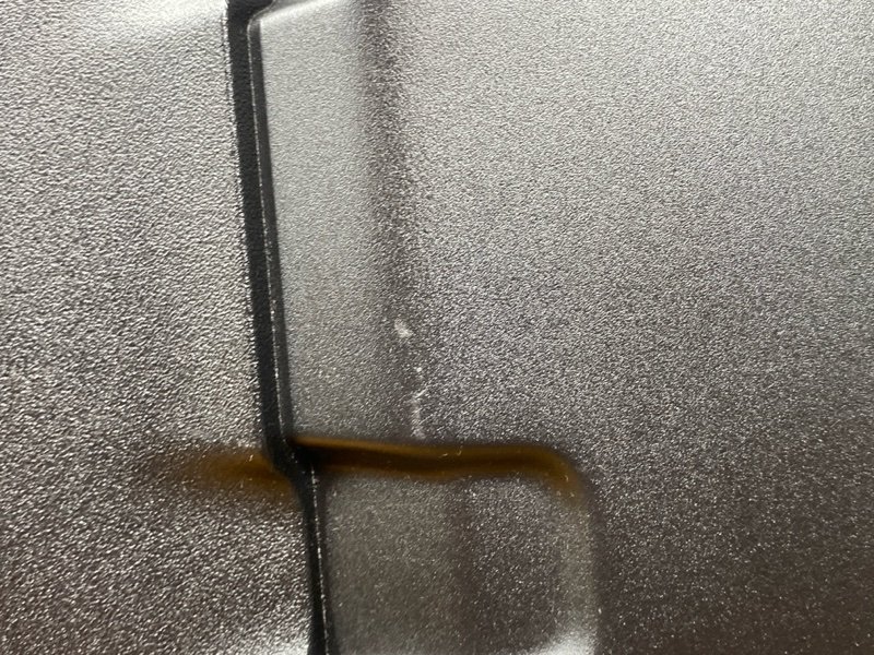 крышка двигателя, 2000 рублей, Красноярск