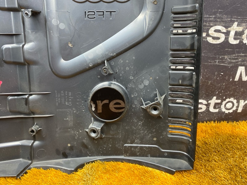 крышка двигателя, 2000 рублей, Красноярск