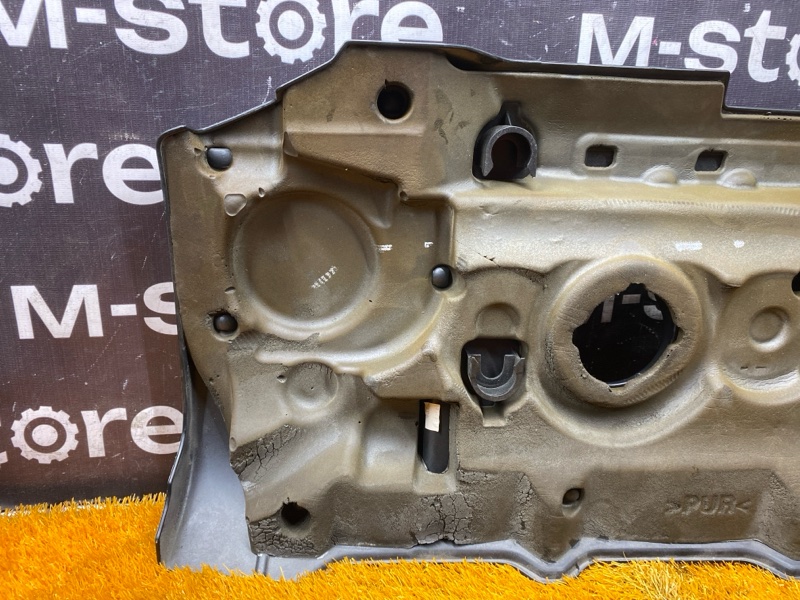 крышка двигателя, 1000 рублей, Красноярск