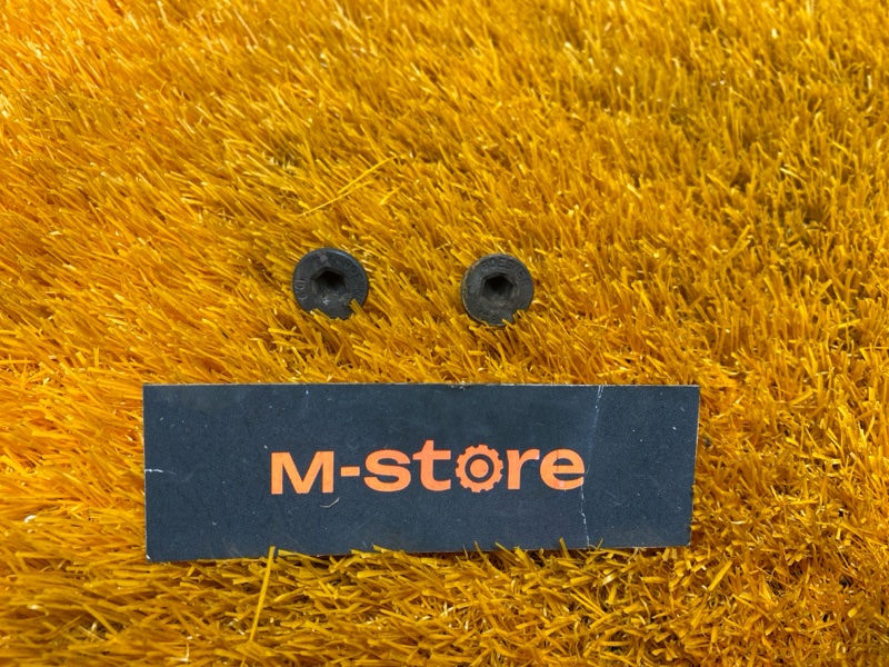 Болт тормозного диска, 100 рублей, Красноярск