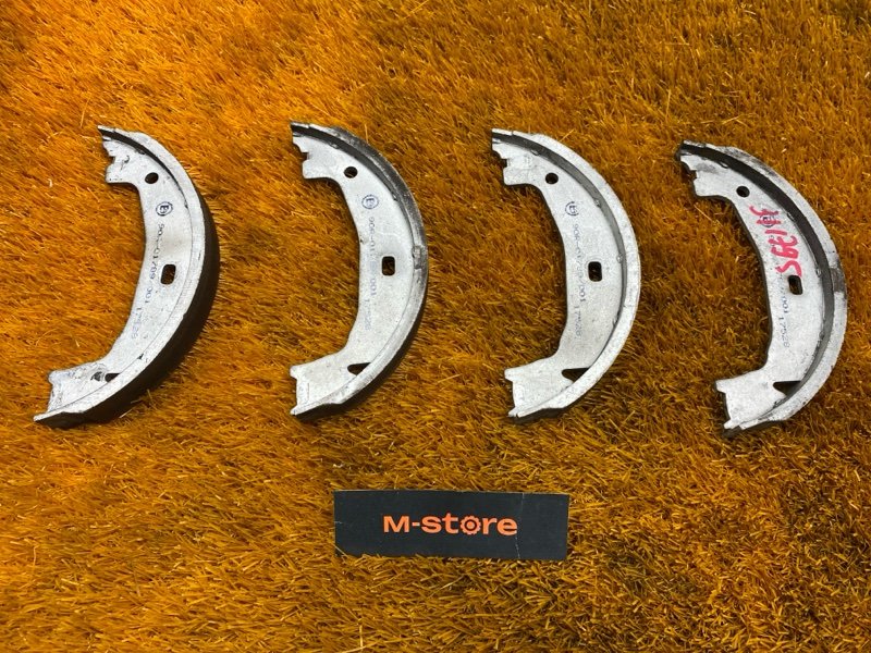 Колодки ручника, 500 рублей, Красноярск