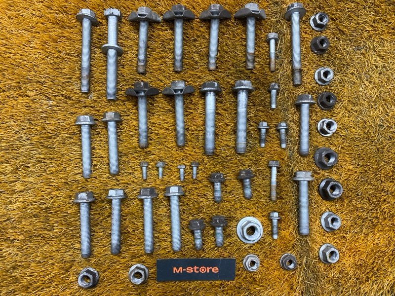 Болты и гайки задней подвески, 900 рублей, Красноярск