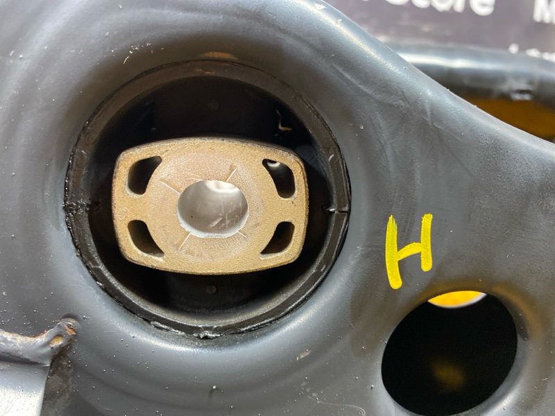 Балка поперечная (подрамник), 5000 рублей, Красноярск