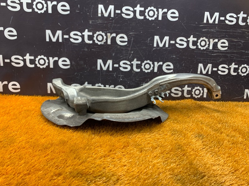 кулак поворотный, 1300 рублей, Красноярск