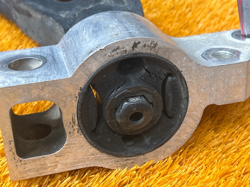 Рычаг подвески нижний, 1500 рублей, Красноярск