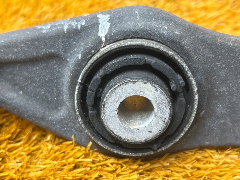 Рычаг подвески нижний, 2500 рублей, Красноярск