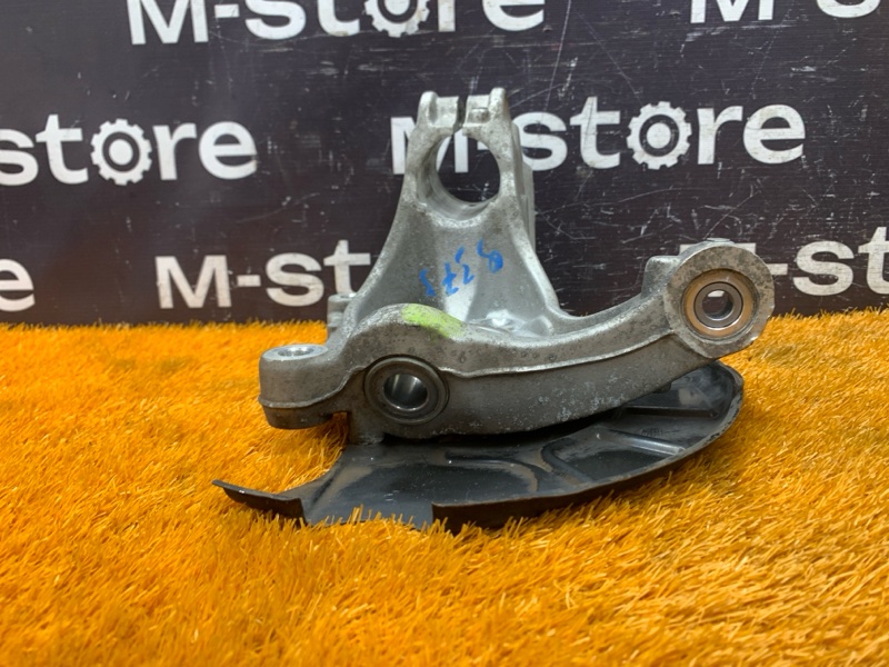 кулак поворотный, 2000 рублей, Красноярск