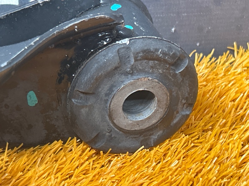 Рычаг подвески нижний, 2500 рублей, Красноярск