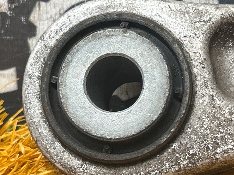 Рычаг подвески верхний, 1500 рублей, Красноярск