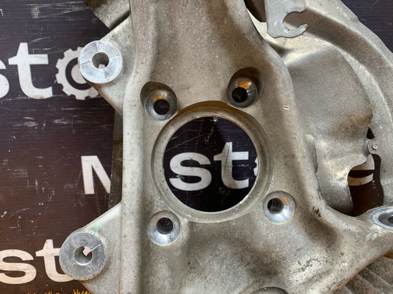 кулак поворотный, 4000 рублей, Красноярск