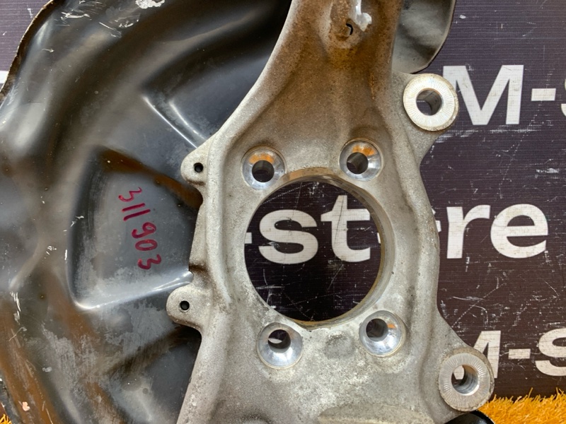 кулак поворотный, 7000 рублей, Красноярск