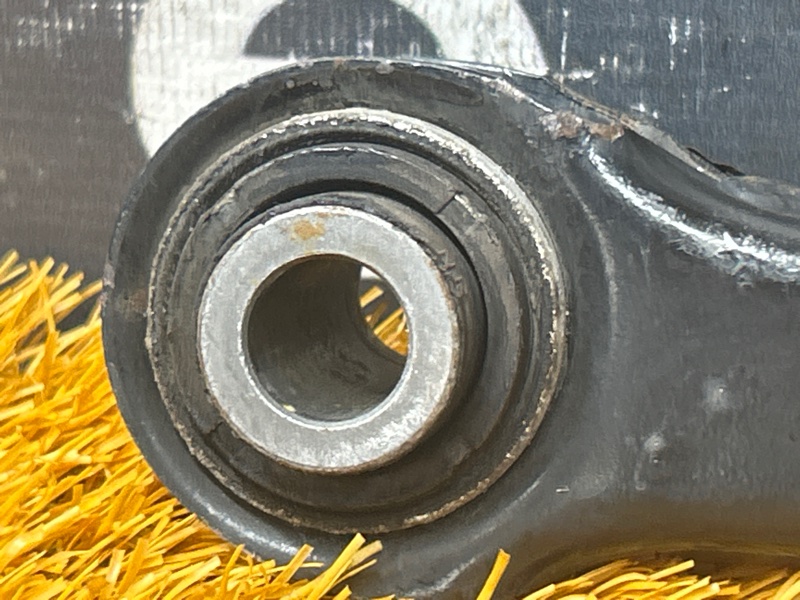 Рычаг подвески верхний, 800 рублей, Красноярск