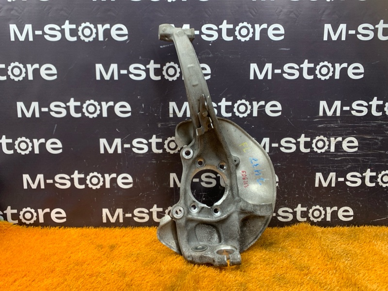 кулак поворотный, 18000 рублей, Красноярск