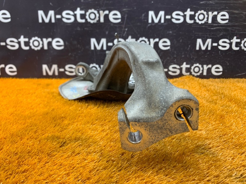 кулак поворотный, 18000 рублей, Красноярск