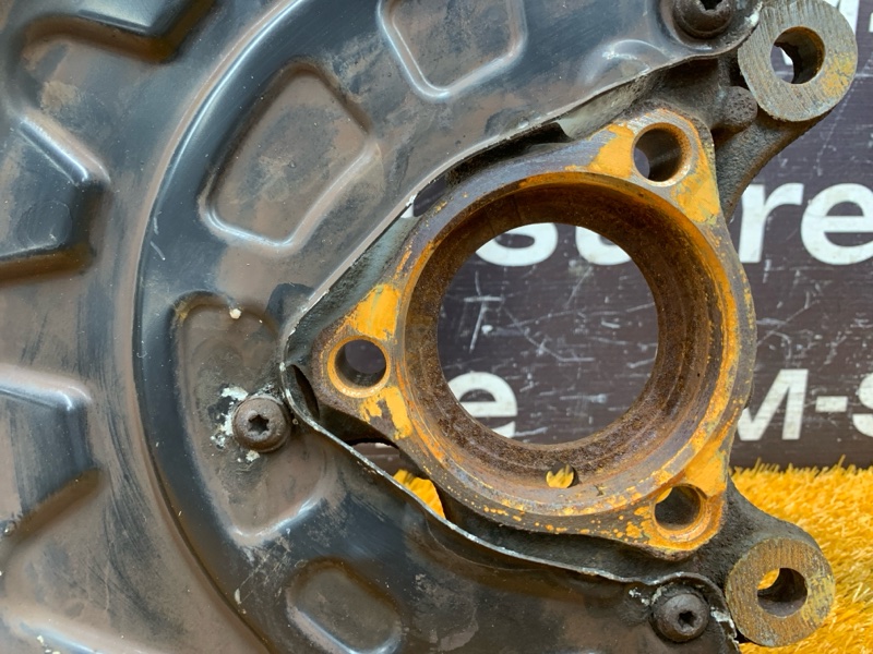 кулак поворотный, 5000 рублей, Красноярск