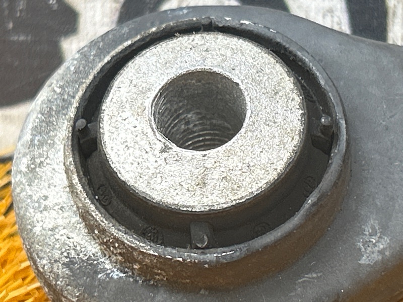 Рычаг подвески верхний, 500 рублей, Красноярск