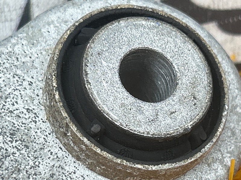 Рычаг подвески верхний, 500 рублей, Красноярск