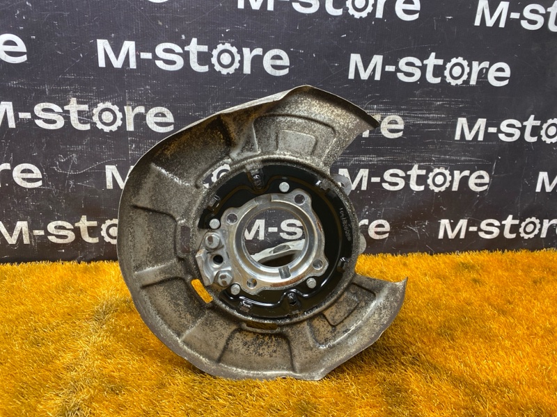 кулак поворотный, 1000 рублей, Красноярск