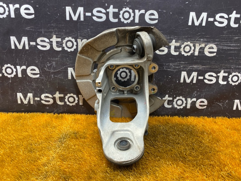 кулак поворотный, 1000 рублей, Красноярск