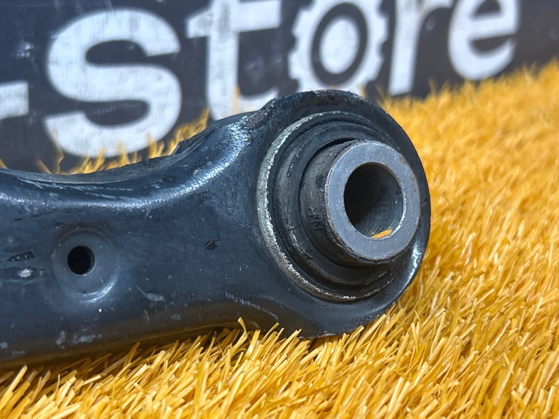 Рычаг подвески верхний, 800 рублей, Красноярск