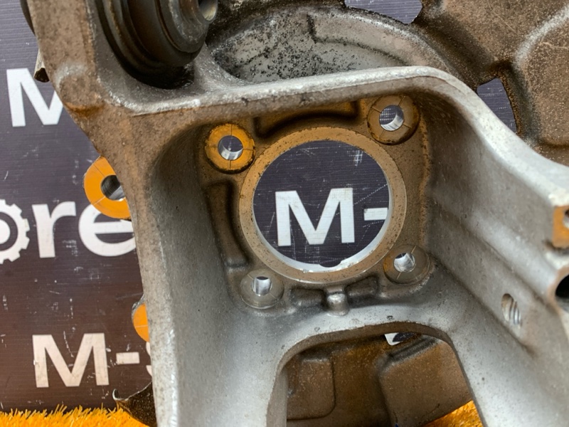 кулак поворотный, 1000 рублей, Красноярск