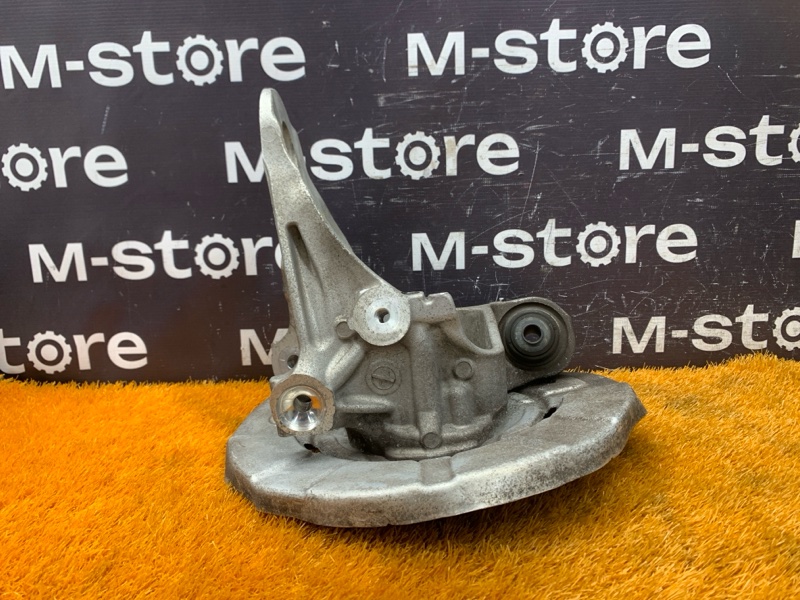 кулак поворотный, 1000 рублей, Красноярск