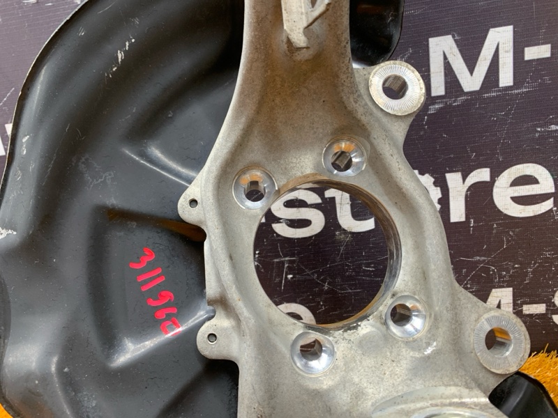 кулак поворотный, 7000 рублей, Красноярск