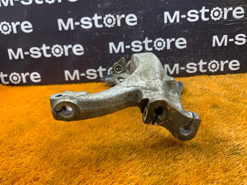 кулак поворотный, 15000 рублей, Красноярск