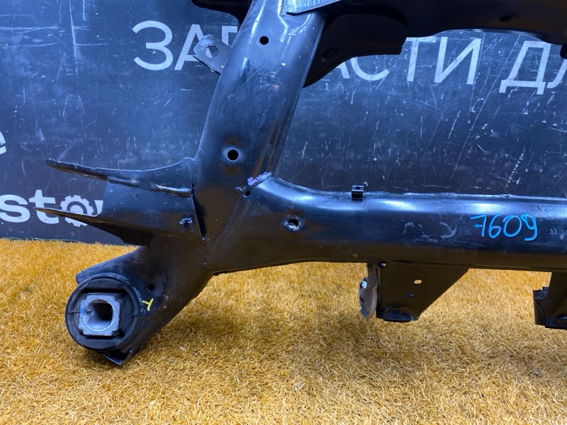 Балка поперечная (подрамник), 3000 рублей, Красноярск