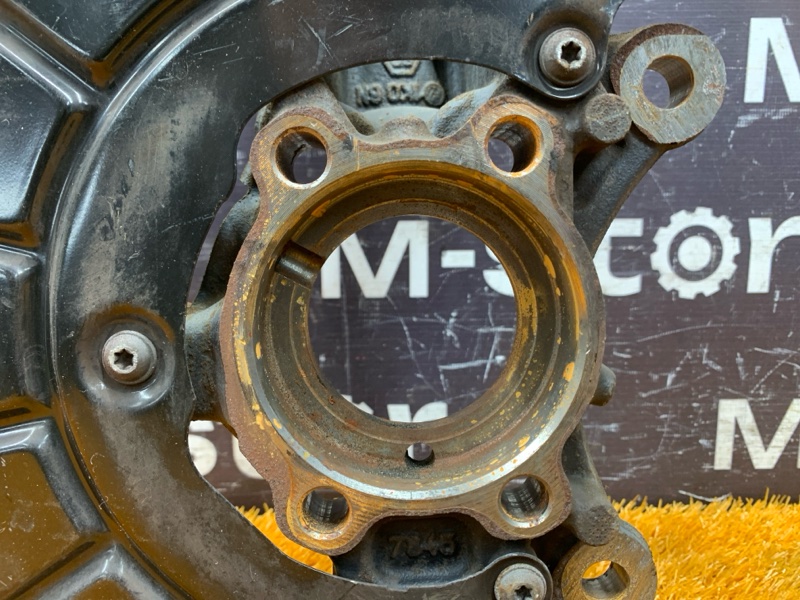 кулак поворотный, 1300 рублей, Красноярск