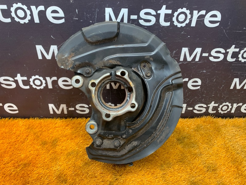 кулак поворотный, 2000 рублей, Красноярск