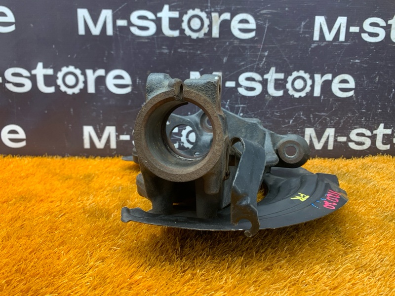 кулак поворотный, 2000 рублей, Красноярск