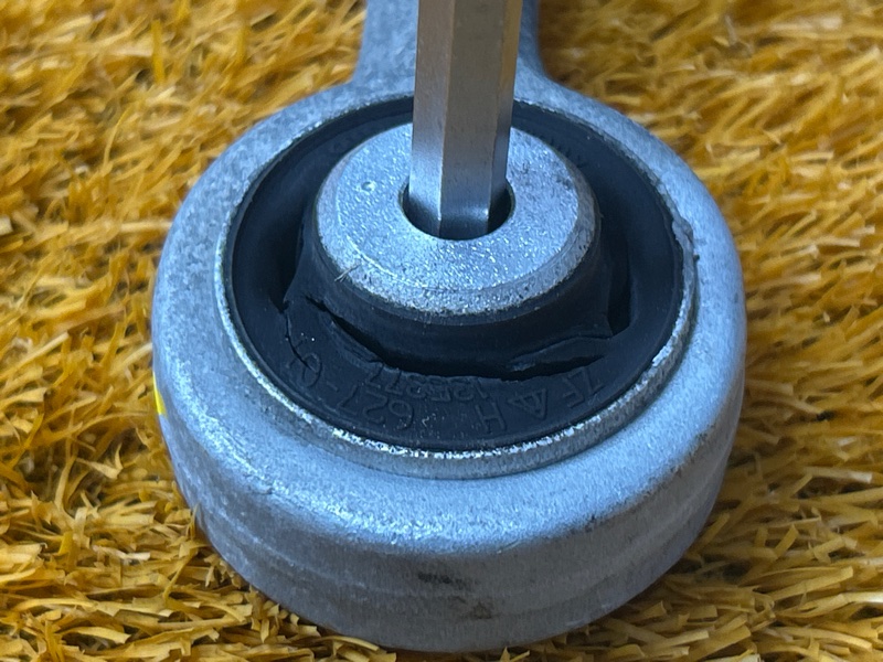 Рычаг подвески верхний, 900 рублей, Красноярск