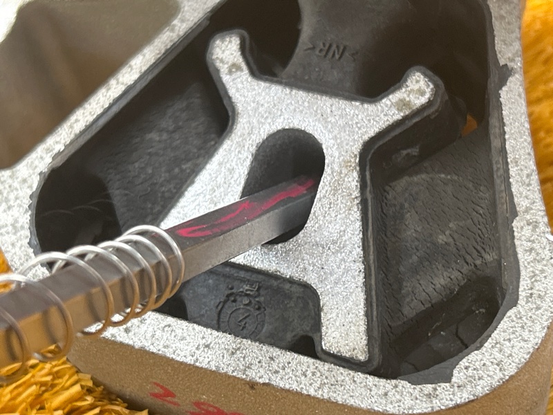 подушка двигателя, 2500 рублей, Красноярск