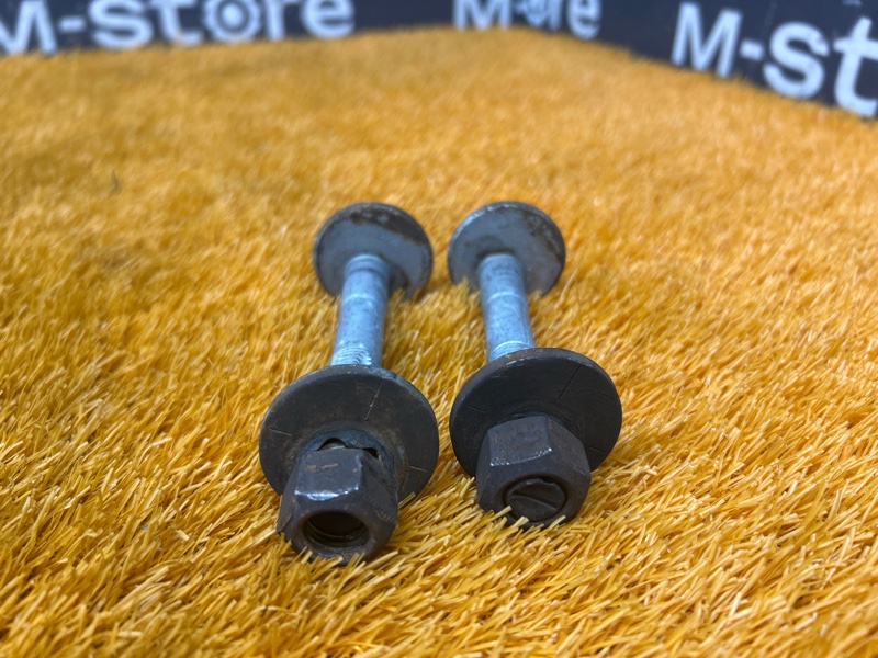 Болт развальный, 1000 рублей, Красноярск