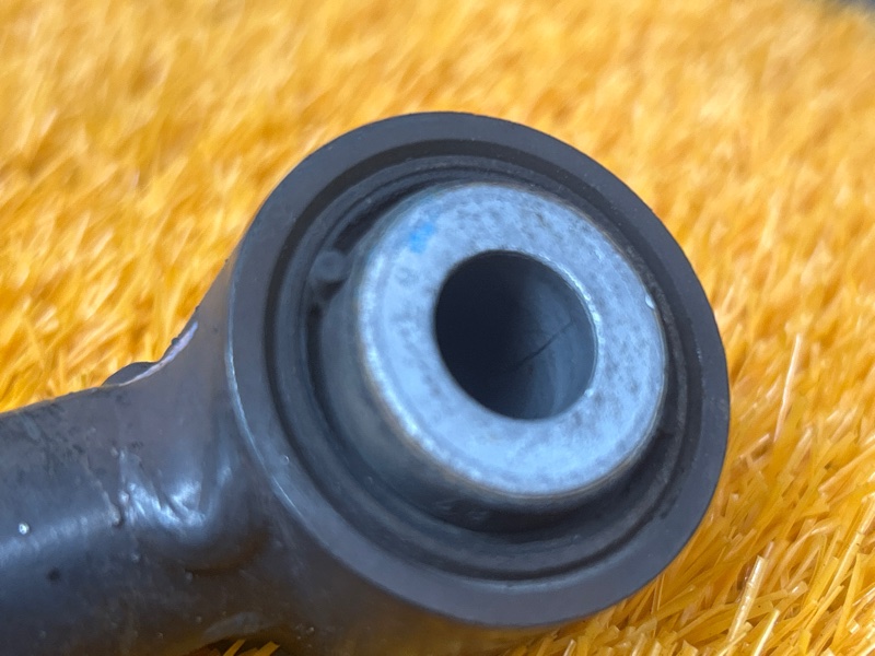 Рычаг подвески нижний, 1000 рублей, Красноярск